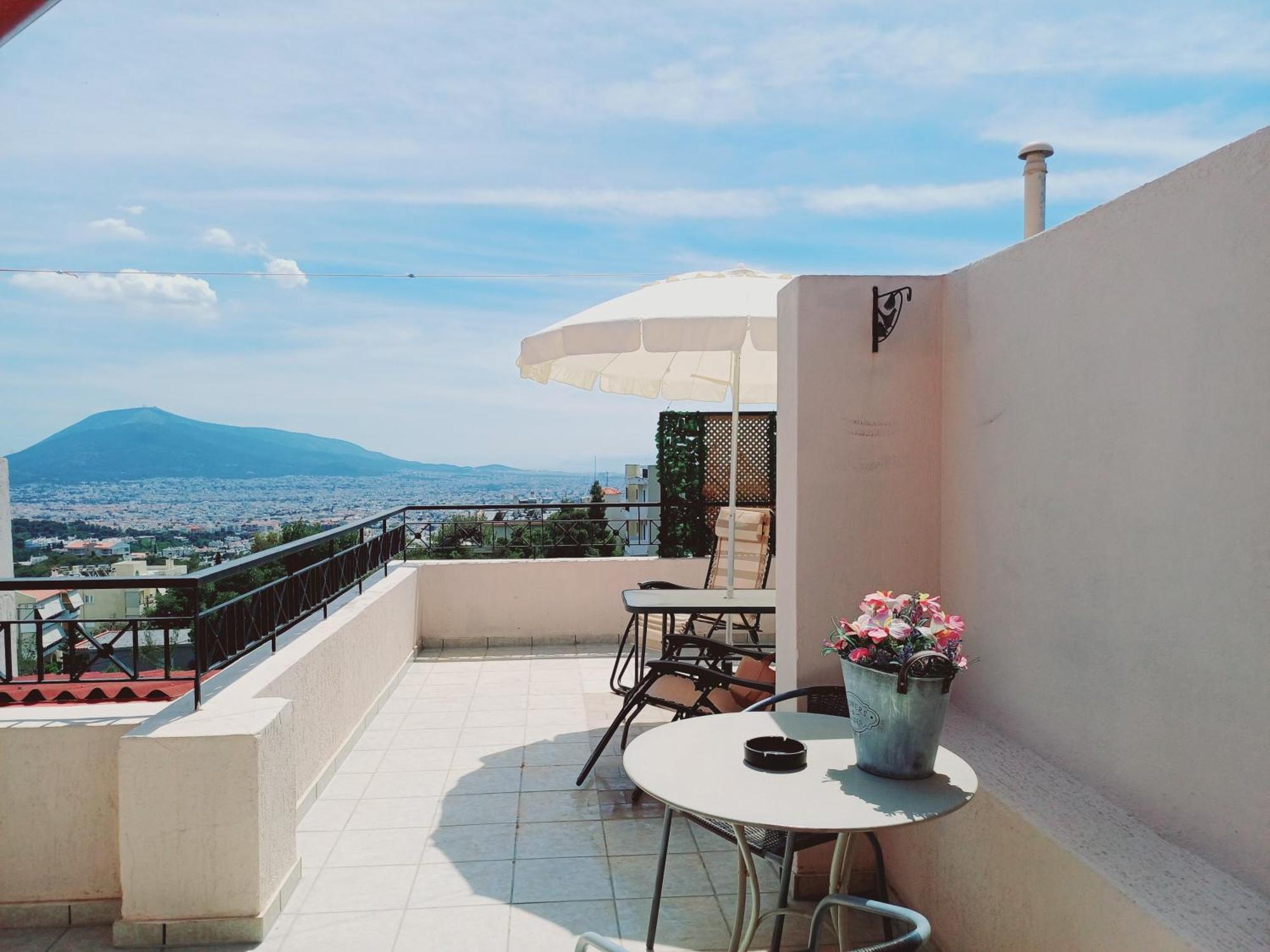 Cozy Loft 360O View Of Athens Apartment Стая снимка