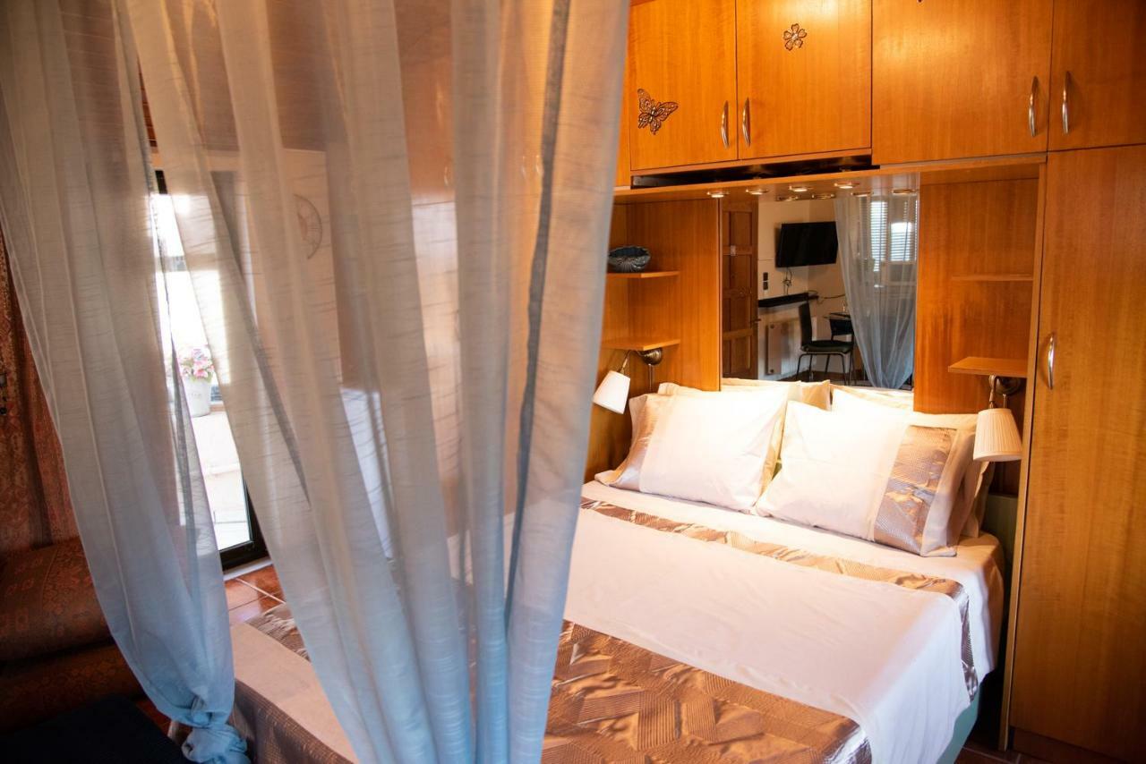 Cozy Loft 360O View Of Athens Apartment Екстериор снимка